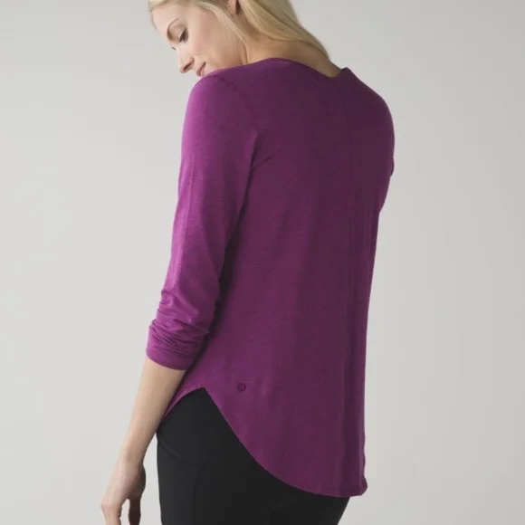 Lululemon Yogini 5 Year Long Sleeve Tee - Picture 2 of 8